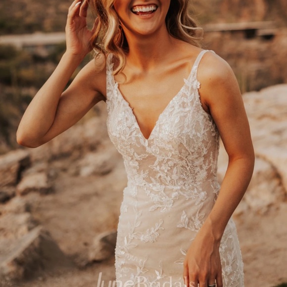 Lace Boho Wedding Dress - Picture 2 of 4